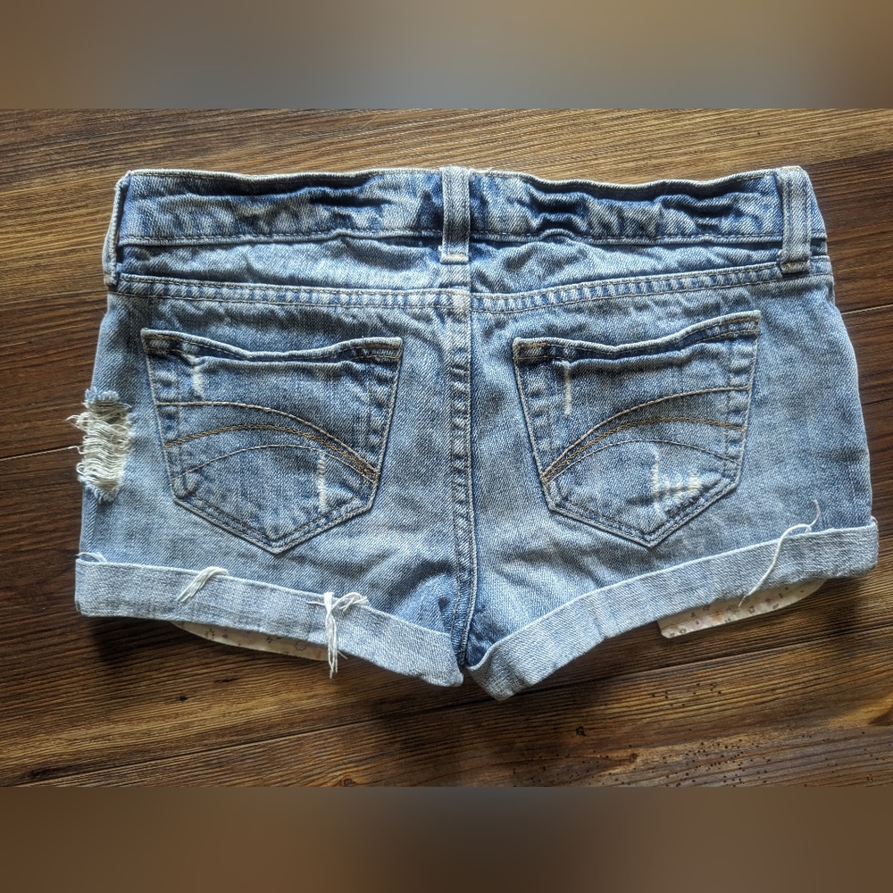 Decree patchwork shorts - Picture 2 of 2